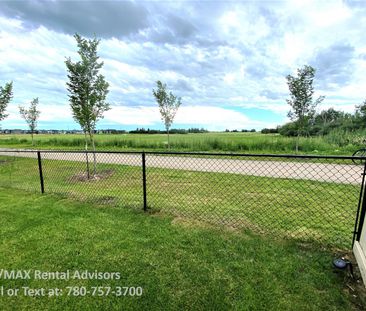 BEAUTIFUL 3 BED, 2.5 BATH, 2 STOREY DUPLEX, W/AN ATTACHED SNGL GARA... - Photo 5