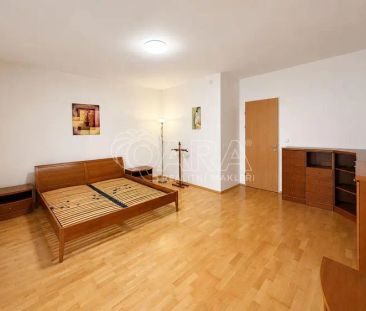 Výjimečné bydlení v prestižní Rezidenci Zvonařka v srdci pražských ... - Photo 5