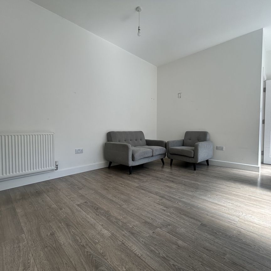 Church Gate, Leicester - Photo 1