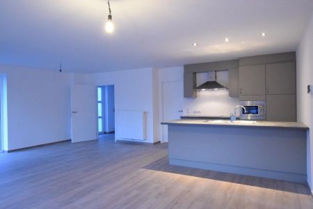 Recente halfopen bebouwing met 3 slaapkamers op uiterst rustige ligging te Gistel - Photo 2