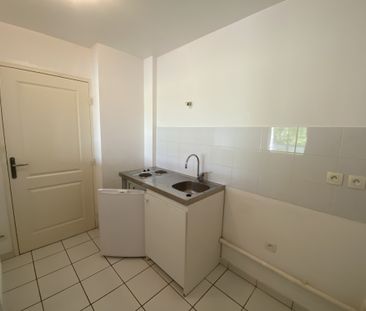 Location Appartement 2 pièces 50m² REIMS 51100 - Photo 4