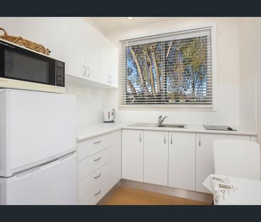 CONVENIENT. - Photo 2