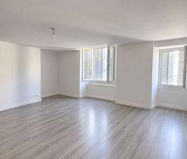 Location Appartement 3 pièces 61m² COURPIERE 63120 - Photo 4
