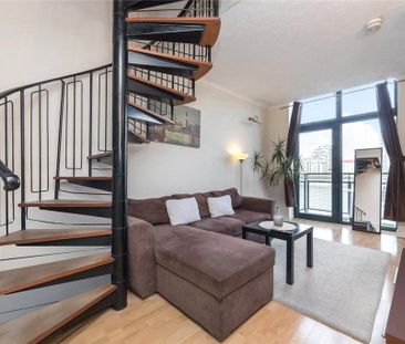 3 bedroom flat to rent - Photo 6
