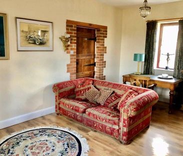 2 bedroom semi-detached house to rent - Photo 4