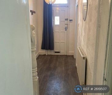 2 bedroom semi-detached house to rent - Photo 1