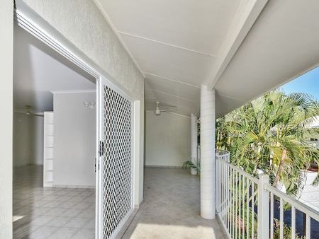 33/138 Casuarina Drive, - Photo 2