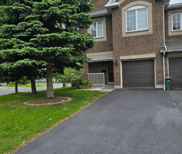 For Lease - 700 Carmella Crescent, Orleans - Cumberland and Area, O... - Photo 6