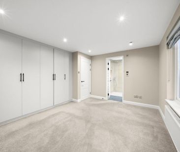 3 bedroom apartment to rent - Photo 4