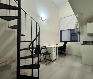 Stylish One Bedroom in Broadway - Photo 2