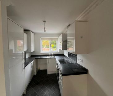 3 bedroom end of terrace house to rent - Photo 5