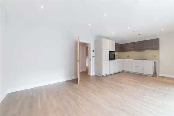 1 bedroom flat in 264-270 Finchley Road - Photo 1