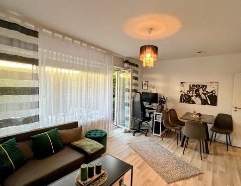 Schöne, geräumige 2-Zimmer Wohnung in Leinfelden - Photo 1