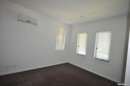 1/17-19 Alpine Grove, Pascoe Vale VIC 3044 - Photo 3