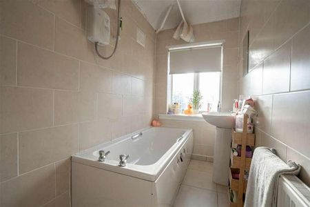 Cranes Park Road, Sheldon, Birmingham, B26 - Photo 3