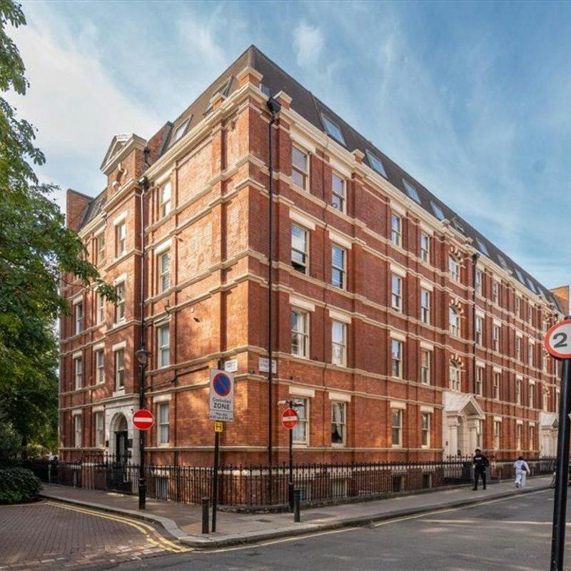 Carburton Street, Fitzrovia & Covent Garden, W1W - Photo 1