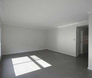 ADDISON REAL ESTATE - Photo 1