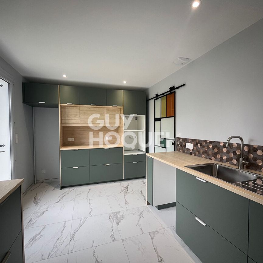 Maison rénovée au coeur de Saint Donatien 116 m2 - Photo 1
