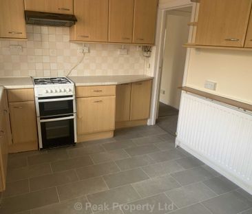 Warren Chase, Thundersley Council Tax C, EPC-D - Photo 3