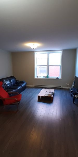 3 1/2 Au Centre-ville - 1er Juillet 2026 - Photo 1