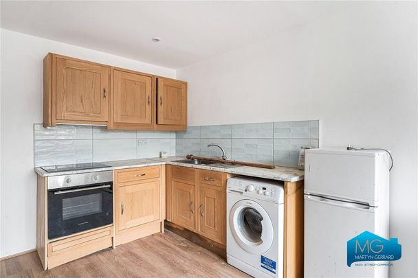 1 bedroom semi-detached house to rent - Photo 1