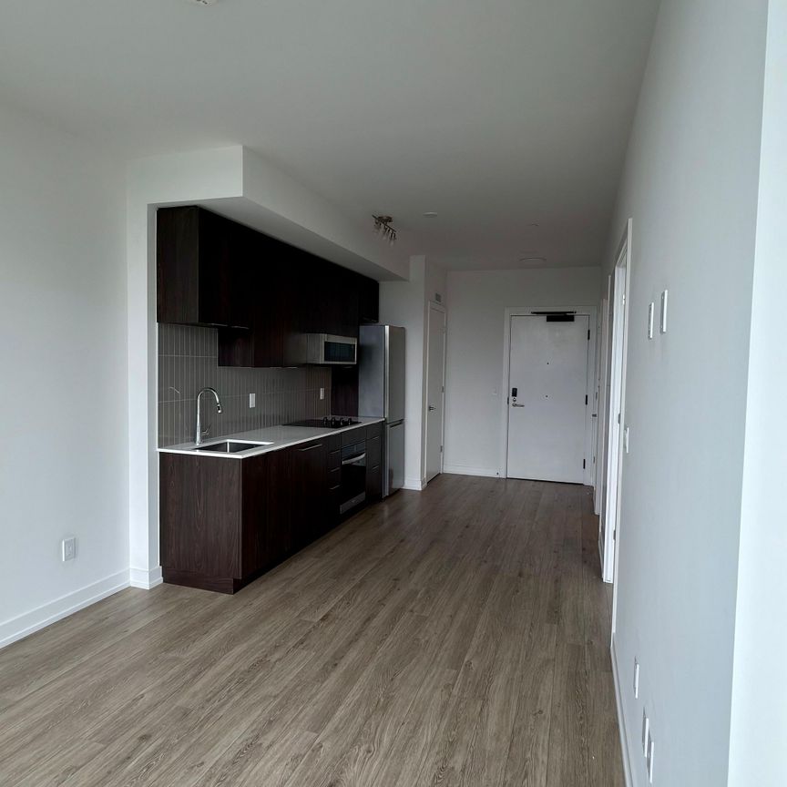 For Lease - 2501 Saw Whet Boulevard Unit# 615, Oakville, Ontario - Photo 1