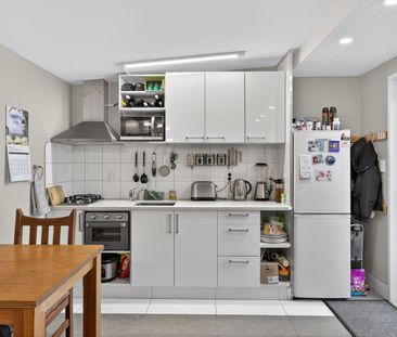 Modern 1-Bedroom Standalone Home - Prime New Brighton Location - Photo 5