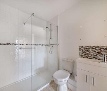 Kentish Mews, Ditton, Aylesford, Kent, ME20 - Photo 3