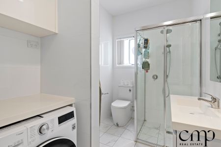 3A Bird Place, St Helens Park NSW 2560 - House For Rent | Domain - Photo 5