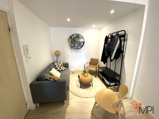 Location Appartement 5 pièces 85m² - Photo 1