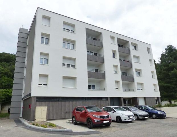 Appartement, 5 pièces – ST VALLIER - Photo 1