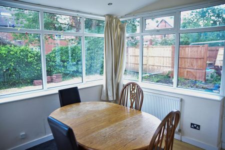 4 bedroom house to rent - Photo 2