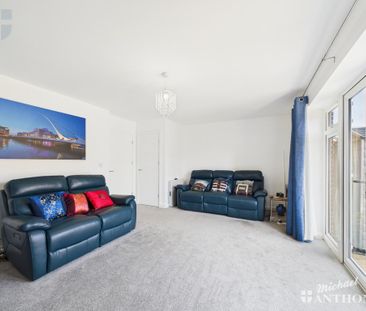 3 bedroom semi-detached house to rent - Photo 3