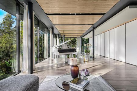 6 bedroom detached house to rent - Photo 5