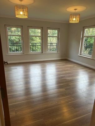 3 Bed Flat, Pleasance Street, G43 - Photo 1