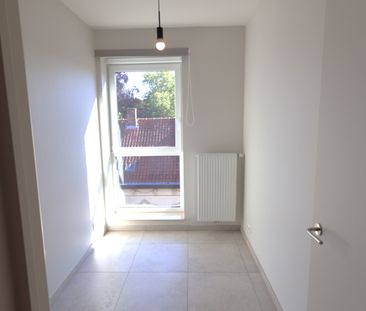 Modern en lichtrijk appartement in het hart van Roeselare - Photo 6