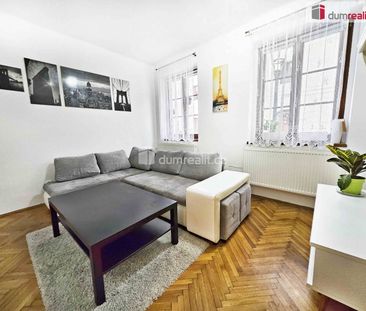 Pronájem bytu 2+1 62 m² - Photo 1