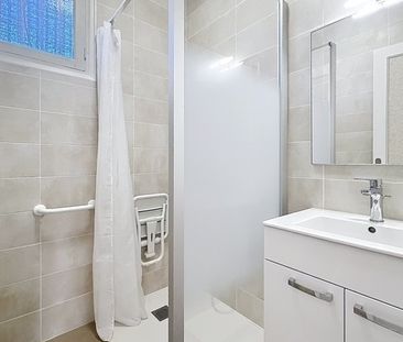 Location Appartement 4 pièces 66m² LE PASSAGE 47520 - Photo 5