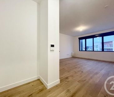 2 pièces - 42,19 m2 CHARTRES - 28 - Photo 1