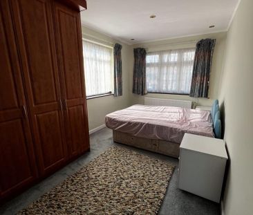 1 bedroom property to rent - Photo 6