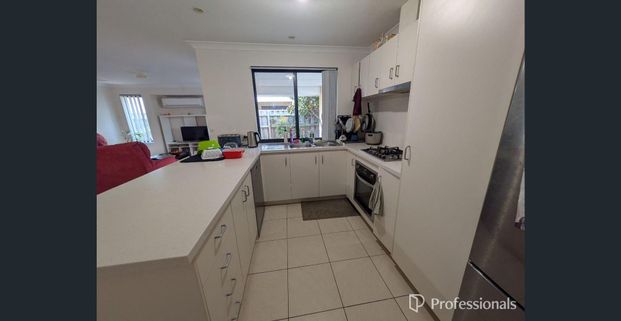 Canning Vale Location! - Photo 1