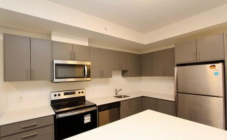 For Lease - 103 Roger Street Unit# 206, Waterloo, Ontario - Photo 4