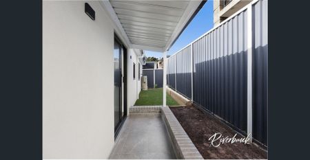 Modern Living - Photo 5