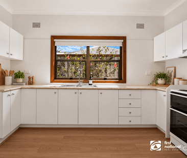 Lovely Family Home! - Photo 4