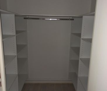 Très bel appartement T3 refait à neuf dans parc verdoyant à Imphy - Photo 2