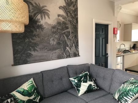 *Close to the Station**En-Suite Rooms**No Deposit* 2 - Photo 4