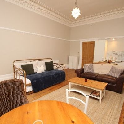Buckingham Terrace, Glasgow, G12 - Photo 1