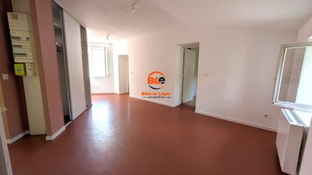 Location Appartement 2 pièces 37m² LEZOUX 63190 - Photo 3
