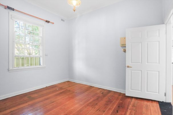 Spacious 3-Bedroom Family Home with Inground Pool - Photo 1