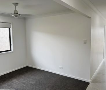20 Flame Tree Road, Cotswold Hills QLD 4350 - House For Rent | Domain - Photo 1